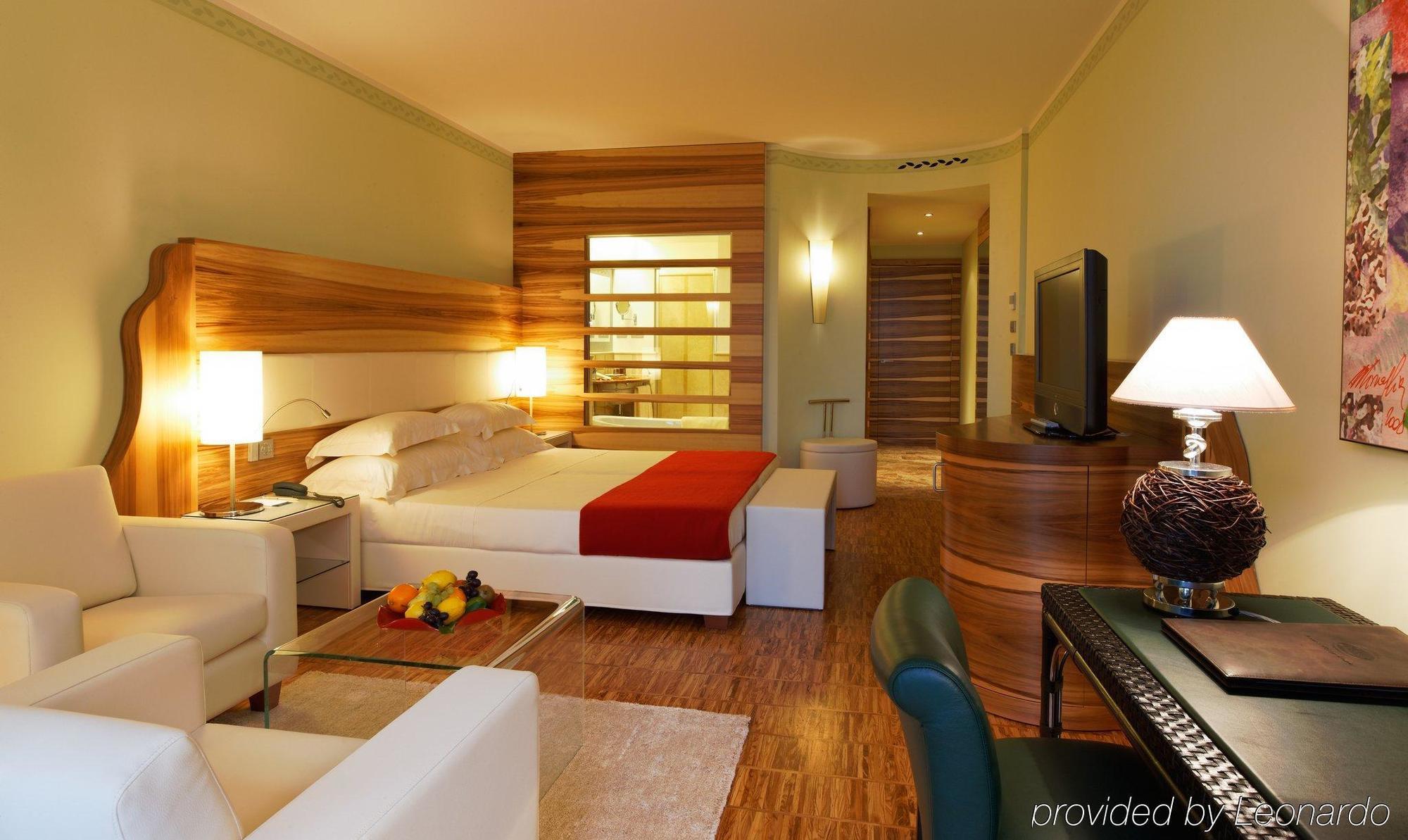 Lefay Resort & Spa Lago Di Garda Gargnano Room photo